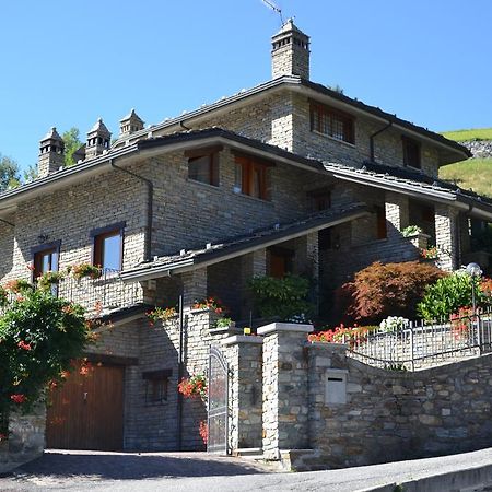 B&B Les Fleurs Gignod Εξωτερικό φωτογραφία