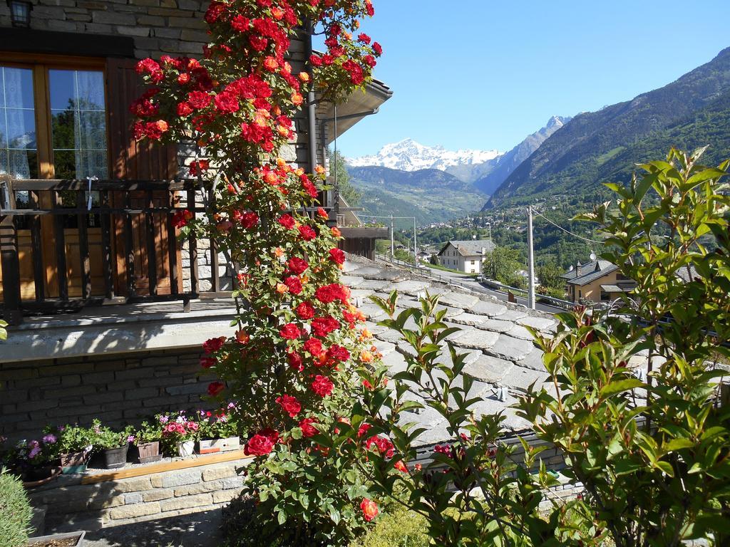 B&B Les Fleurs Gignod Εξωτερικό φωτογραφία