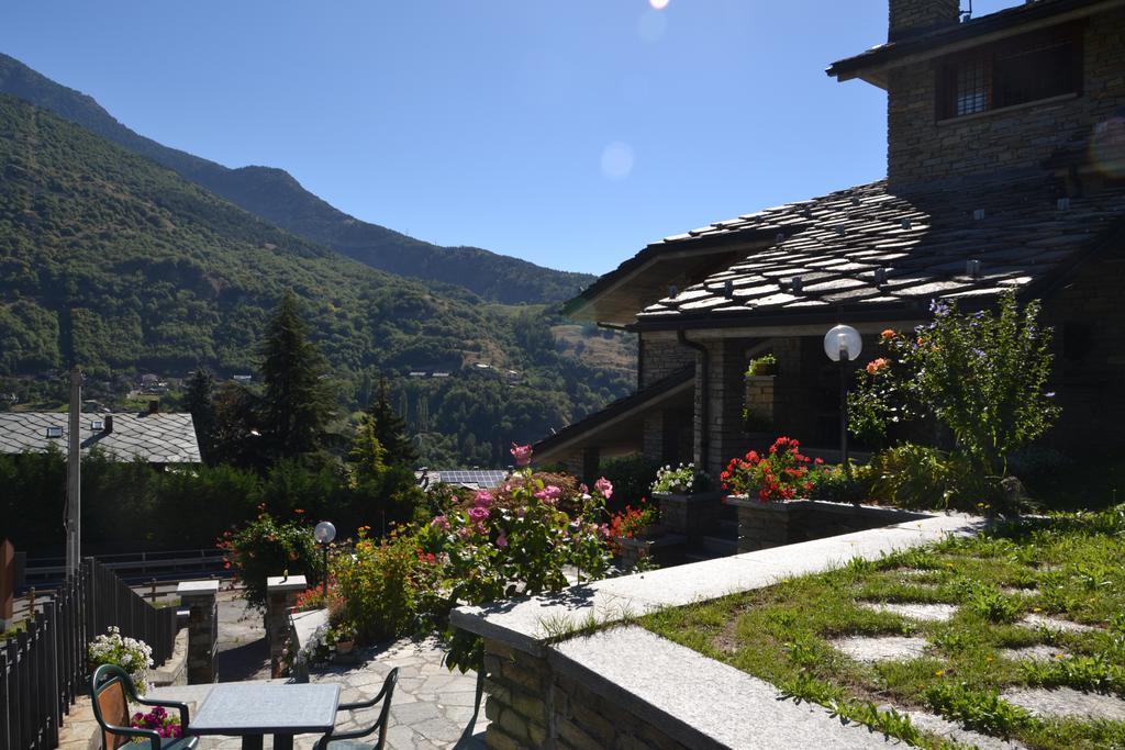 B&B Les Fleurs Gignod Εξωτερικό φωτογραφία