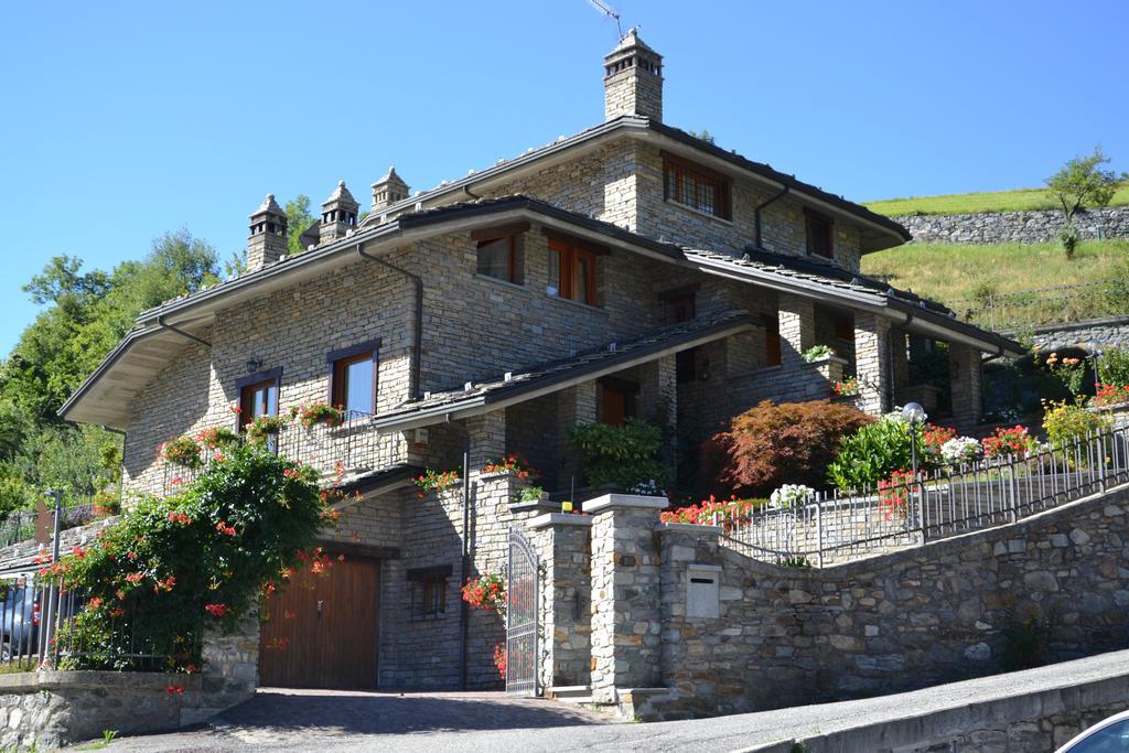 B&B Les Fleurs Gignod Εξωτερικό φωτογραφία