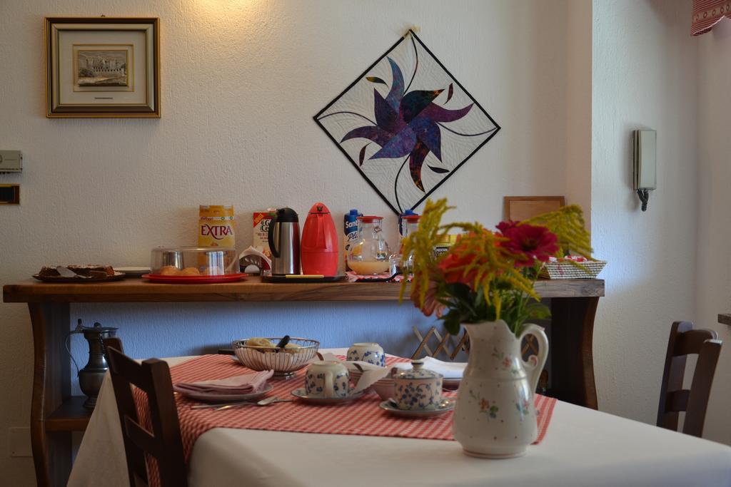 B&B Les Fleurs Gignod Εξωτερικό φωτογραφία